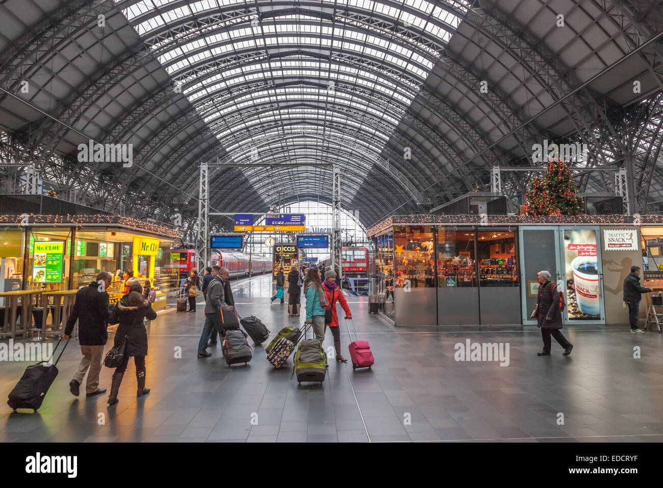 Frankfurt stadt hauptbahnhof -Fotos und -Bildmaterial in hoher ...