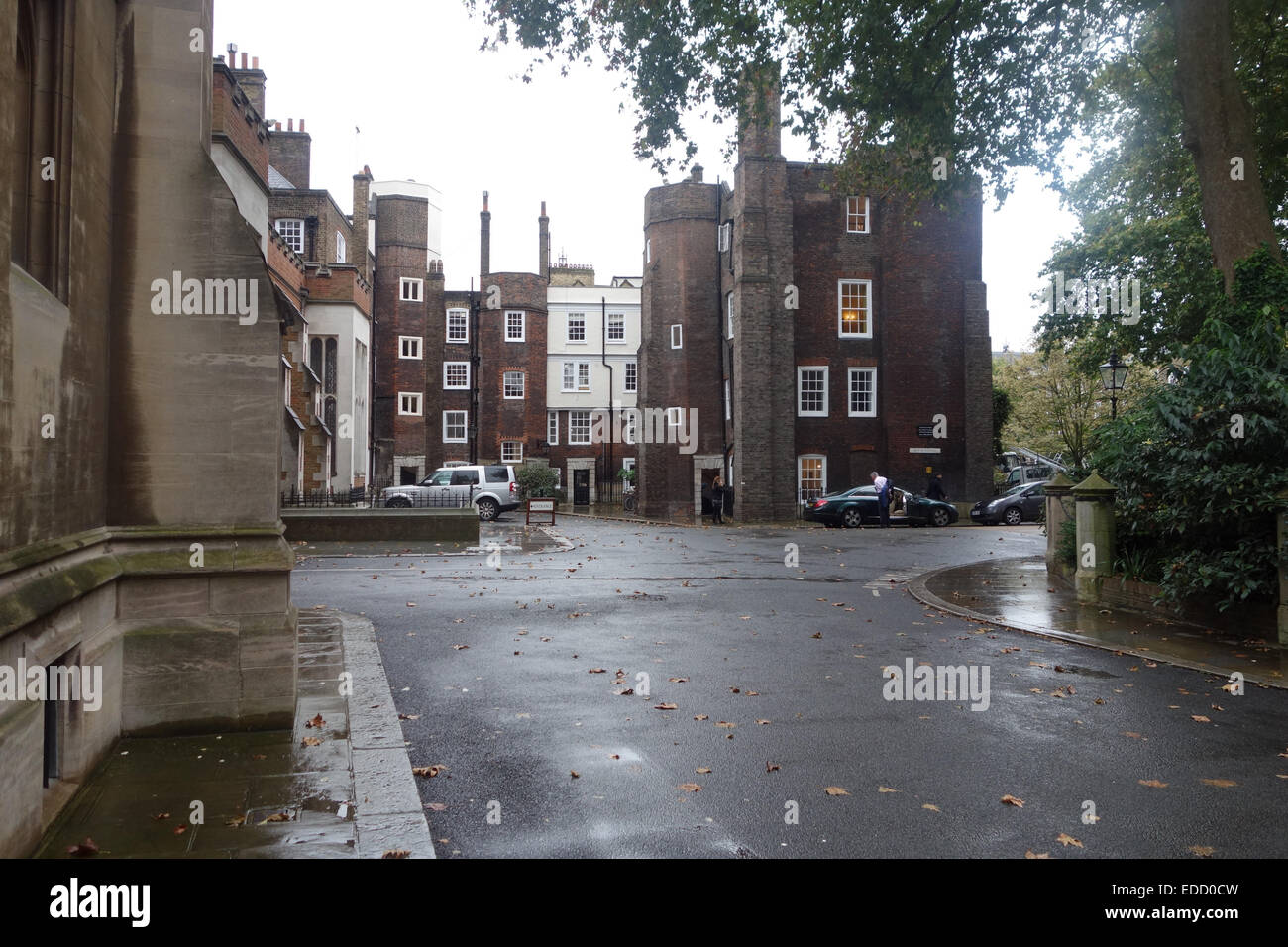 In London gibt es mehrere "rechtliche Quadrate", vielleicht der bekannteste ist Grays Inn, das gehört zu den vier Inns Of Court Stockfoto