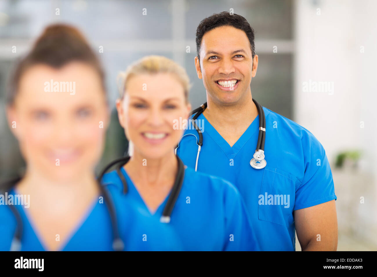 Gruppe von modernen Mediziner im Krankenhaus Stockfoto