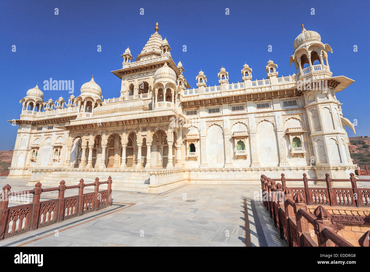 Jaswant Thada wurde 1899 zur Erinnerung an Maharaja Jaswant Singh II gebaut. Stockfoto