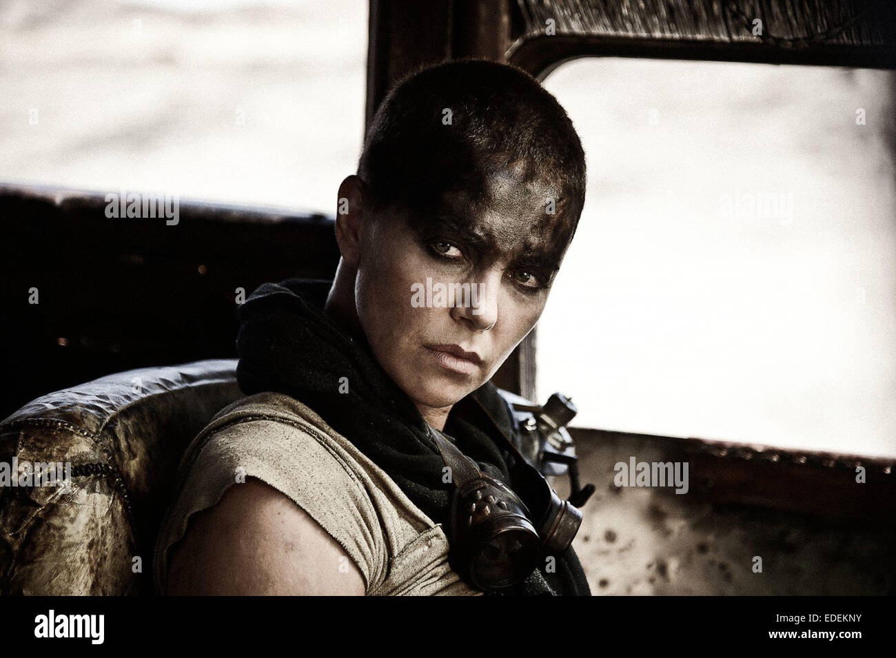MAD MAX: FURY ROAD (2015) CHARLIZE THERON GEORGE MILLER (DIR) MOVIESTORE SAMMLUNG LTD Stockfoto