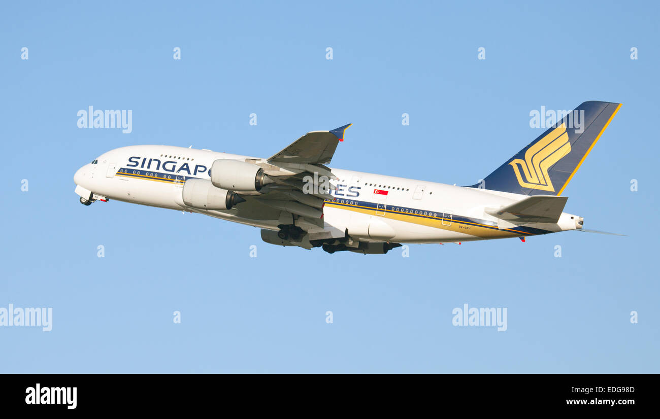 Singapore Airlines Airbus a380 9V-SKH abfliegenden London-Heathrow Flughafen LHR Stockfoto