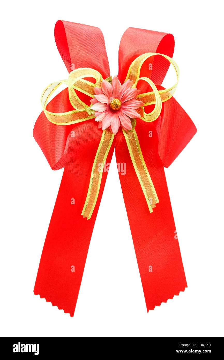rote Farbe Bogen und künstliche Blumen auf weißem Hintergrund (isoliert) Stockfoto