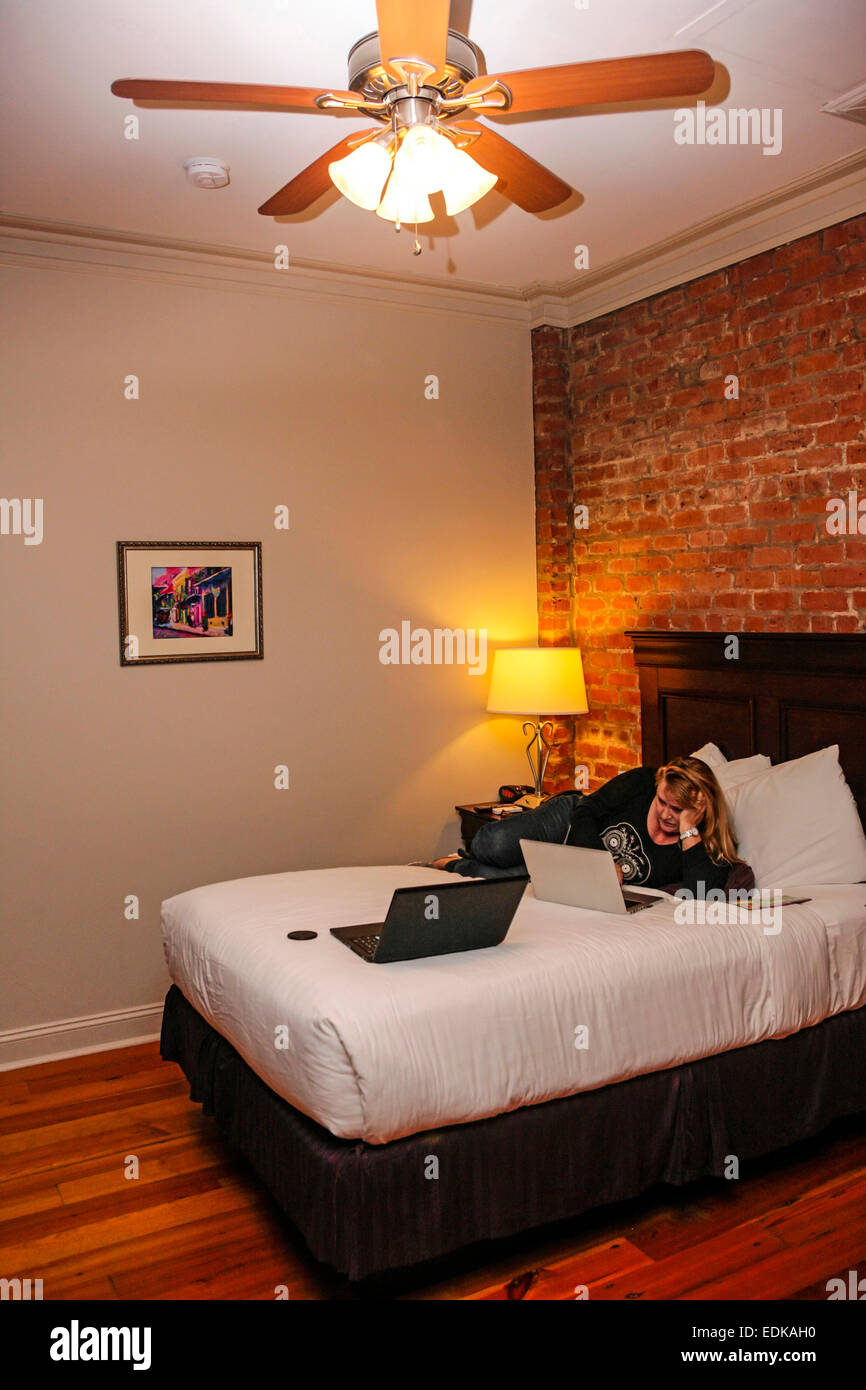Hotelzimmer im französischen Viertel von New Orleans LA Stockfoto
