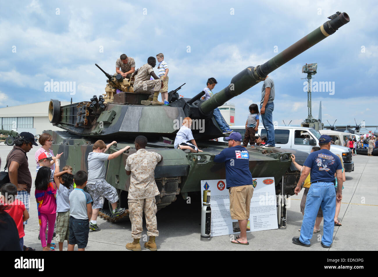 Die M1A1 Abrams-Panzer auf dem Display an der MCAS Cherry Point Air Show. Stockfoto