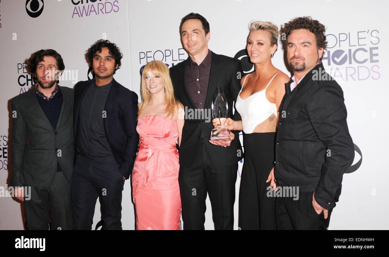Johnny galecki and kaley cuoco sweeting -Fotos und -Bildmaterial in ...