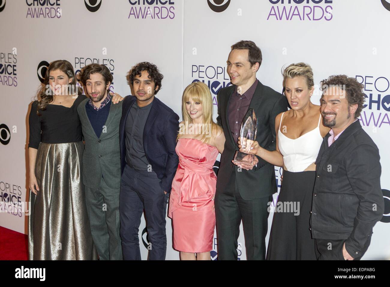 Johnny galecki and kaley cuoco sweeting -Fotos und -Bildmaterial in ...