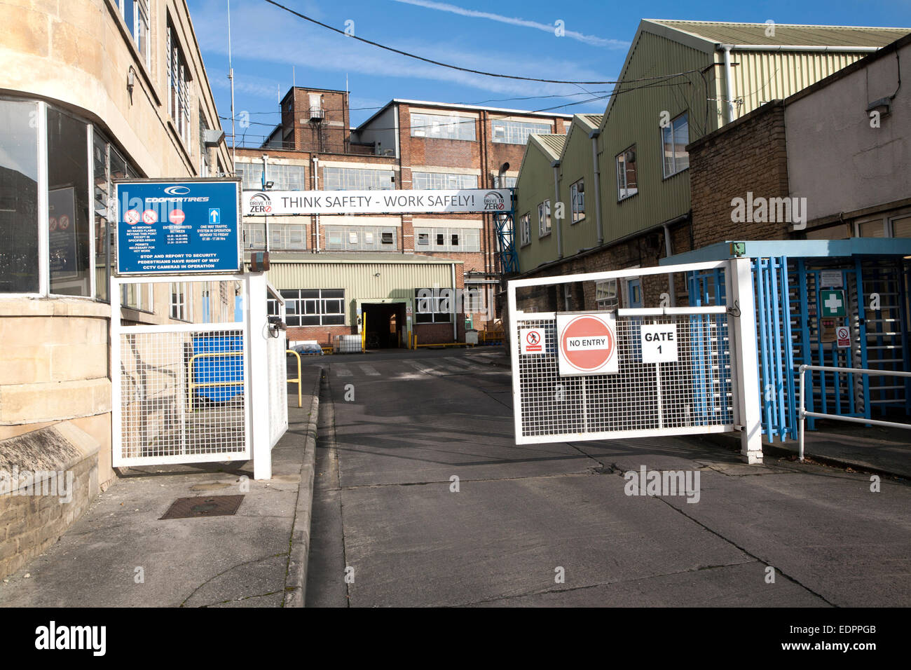 Avon Rubber Factory Teil des Cooper Tire und Rubber Company, Melksham, Wiltshire, England, UK Stockfoto