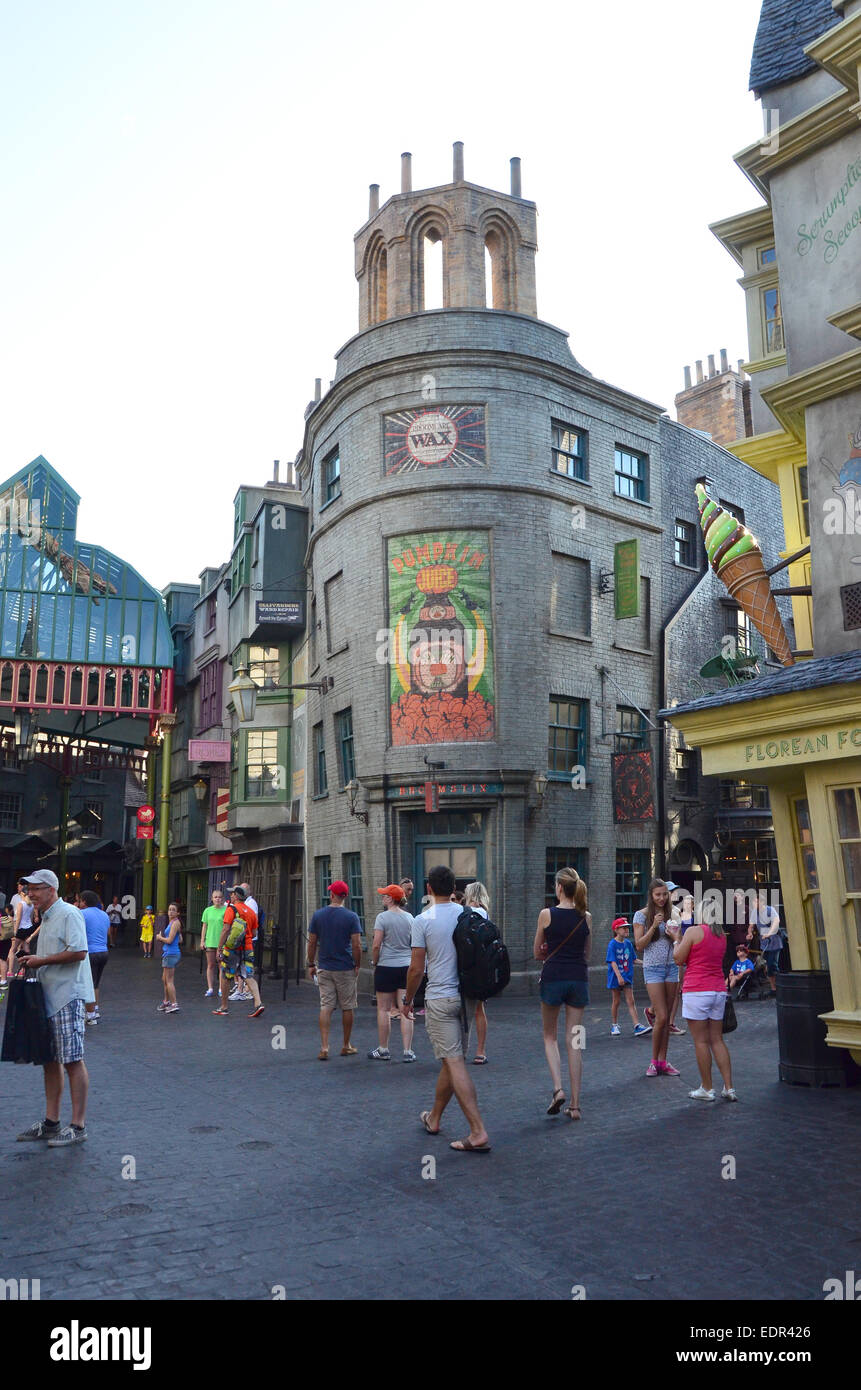 Diagon Gasse in die Zauberwelt von Harry Potter Expansionsleiter Universal Studios in Orlando, Florida, USA. Stockfoto