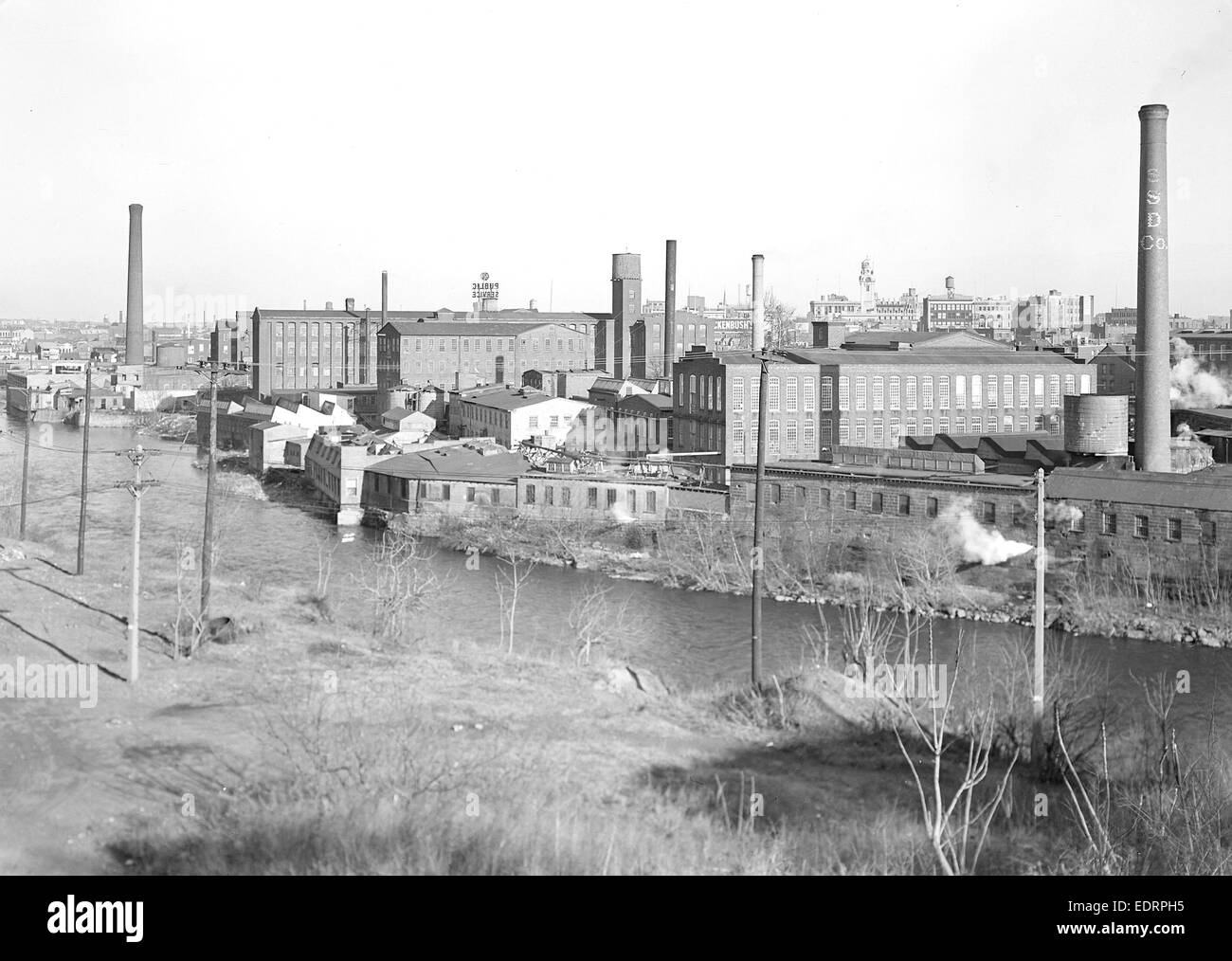 Paterson, New Jersey - Textilien. Madison Seide Co. Passaic River und alten Spinnerei Teil, März 1937, Lewis Hine, 1874-1940 Stockfoto