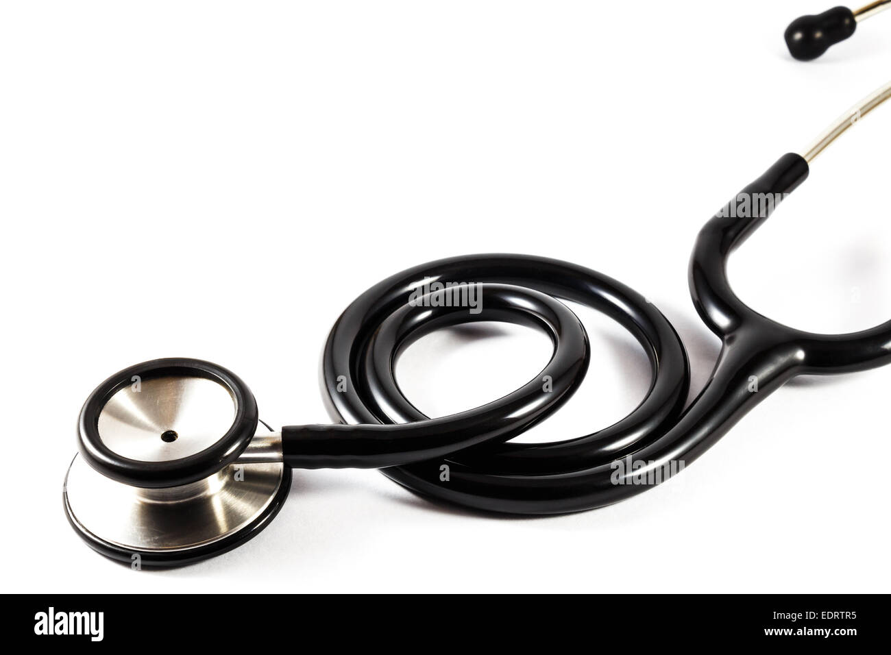 Twist schwarz Stethoskop auf weißem Hintergrund (isoliert) Stockfoto