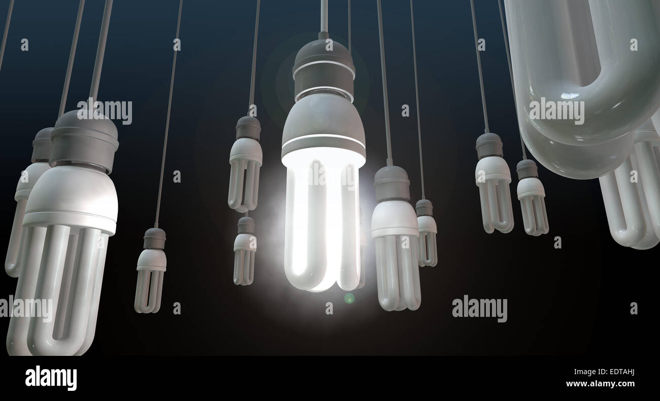Eine Konzept Bild zeigt unbeleuchtet baumelnden fluoreszierenden Lampen mit einem glänzenden Mauerstruktur, Leadership und Innovation auf ein Stockfoto