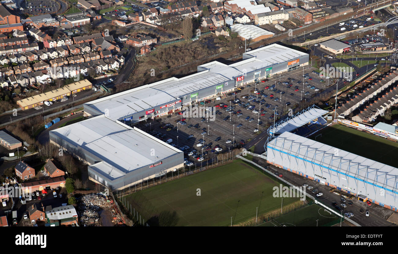 Luftaufnahme des Portland Retail Parks in Mansfield, Nottinghamshire, UK Stockfoto