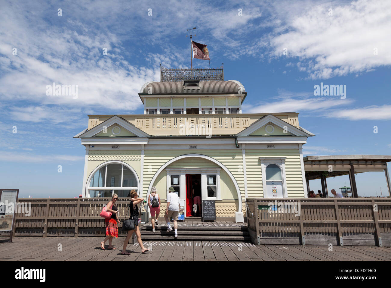 St Kilda restauriert neu Tee Zimmer Kiosk am Ende des Piers, Melbourne, Australien Stockfoto