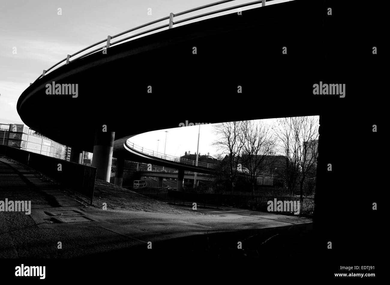 M8 Autobahn Auffahrt am Townhead in Glasgow, Schottland Stockfoto