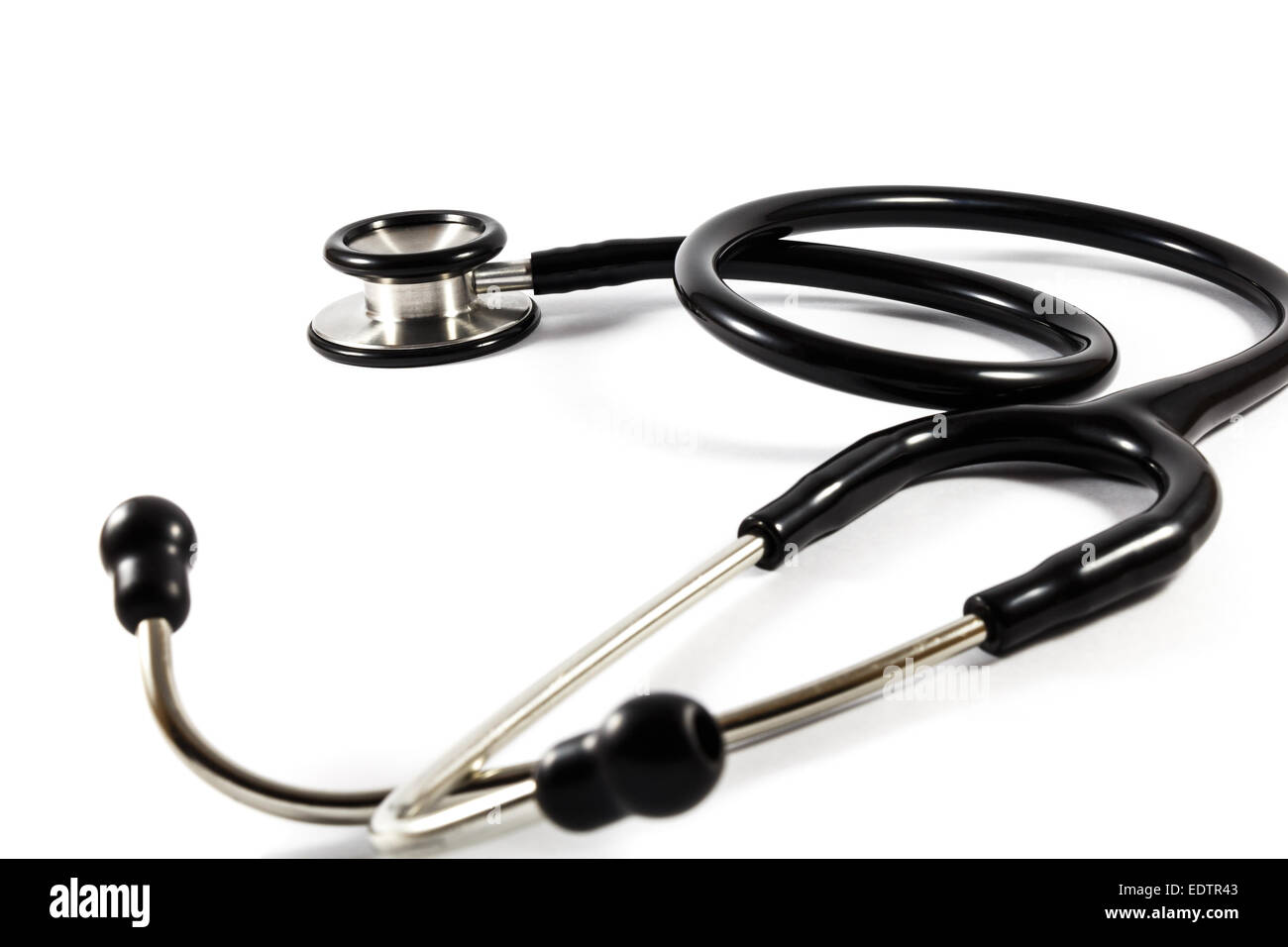 ein Arzt schwarz Stethoskop auf isolierte Hintergrund Stockfoto