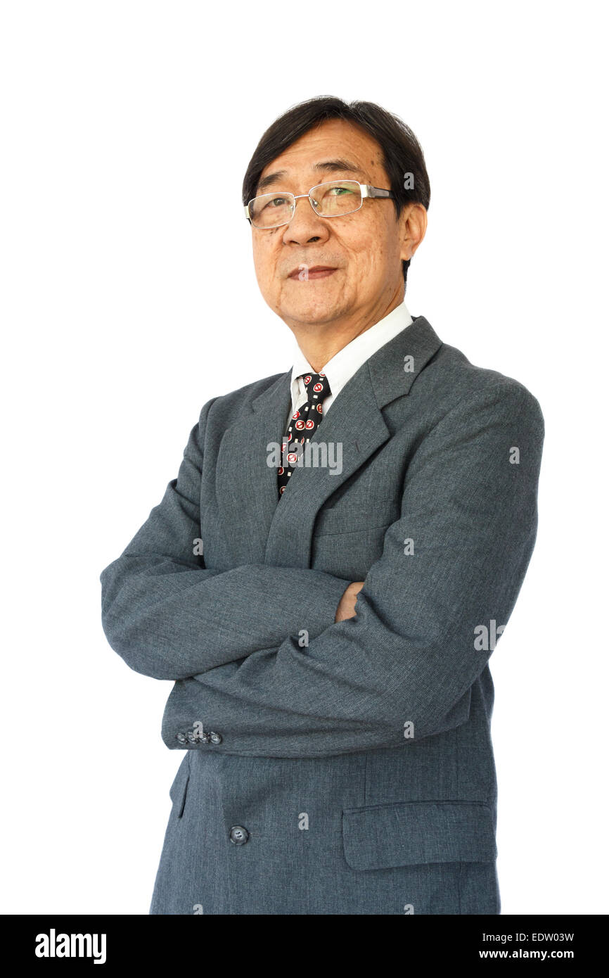 alten Alter thai Geschäftsmann mit Brille steht und auf der Suche auf weißen background(isolated) Stockfoto