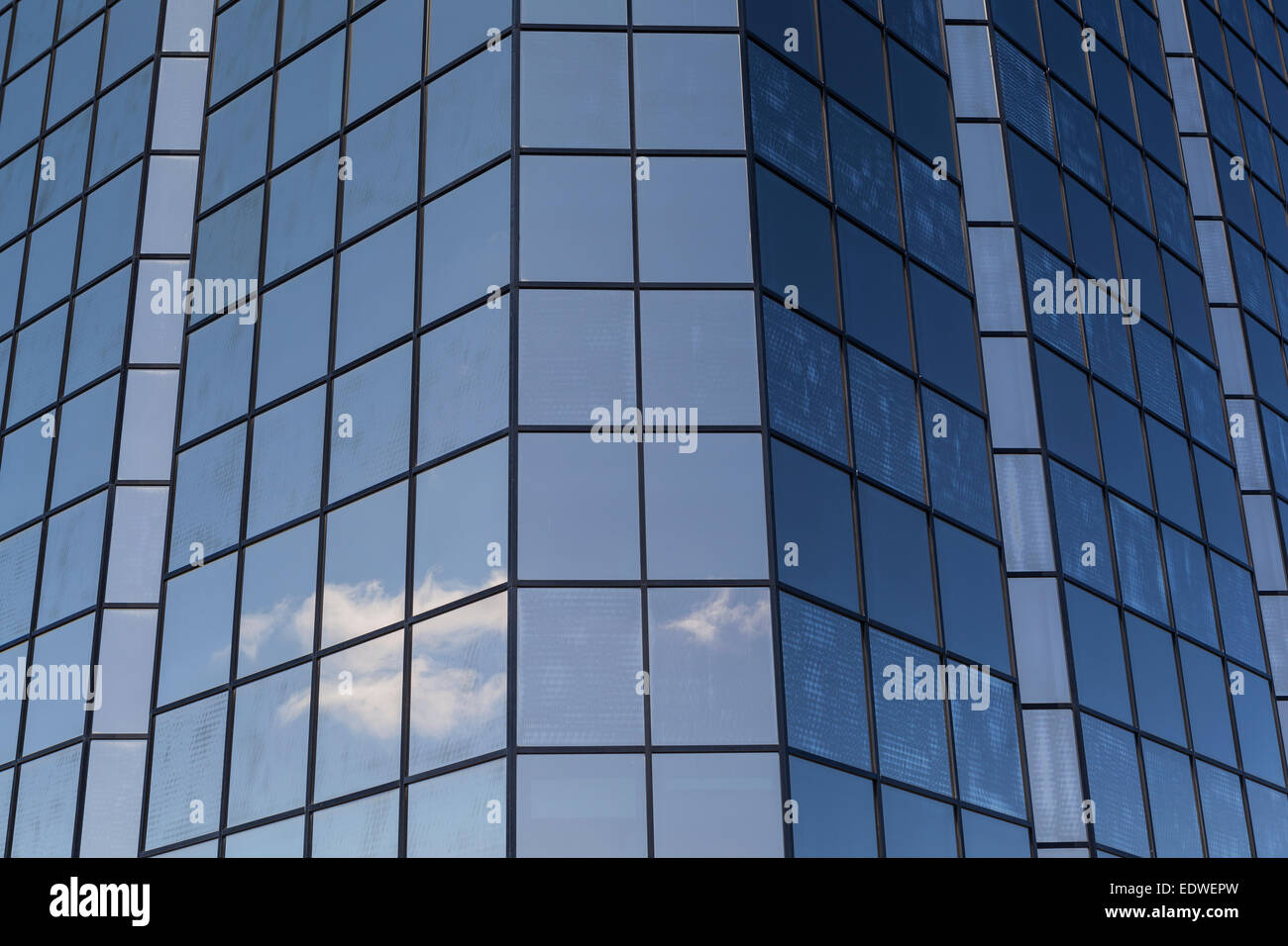 Wolkenkratzer Fenster, Bürogebäude Stockfoto