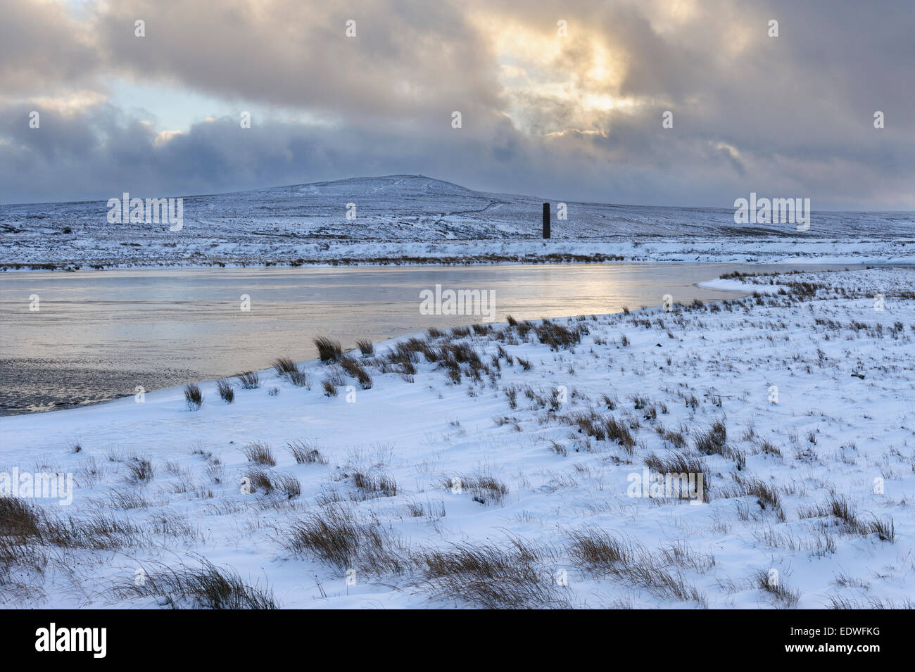 Winter auf der nördlichen Pennines in der Nähe von Schrauben rechts und Sikehead Reservoir Stockfoto
