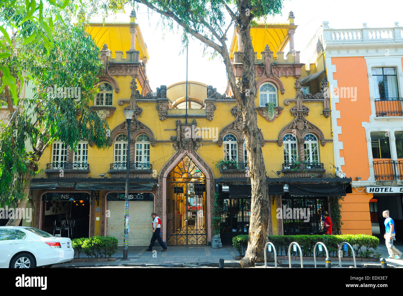Condesa und Roma Norte Nachbarschaft historisches Gebäude auf Avenida Obregón, Mexiko-Stadt Stockfoto