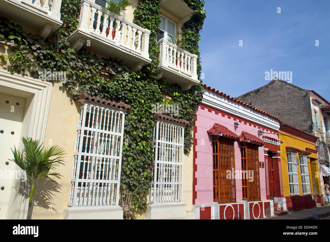 Farbenfrohe Gebäude in Cartagena Getsemani Bezirk Stockfoto