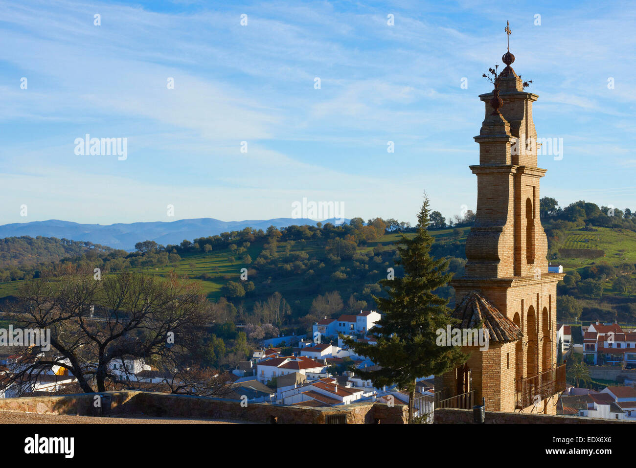 Aracena, Kirche von Nuestra Señora del Bürgermeister Dolor, Sierra de Aracena Y Picos de Aroche Huelva Provinz Stockfoto