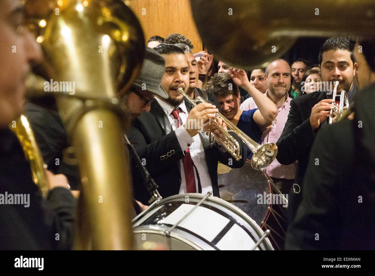 Rom, Italien. 10. Januar 2015. Sercuk Alimov und die Solisten Kocani Orkestar schließen das Errichetta Music Festival In Rom-Credit: Francesco Gustincich/Alamy Live News Stockfoto