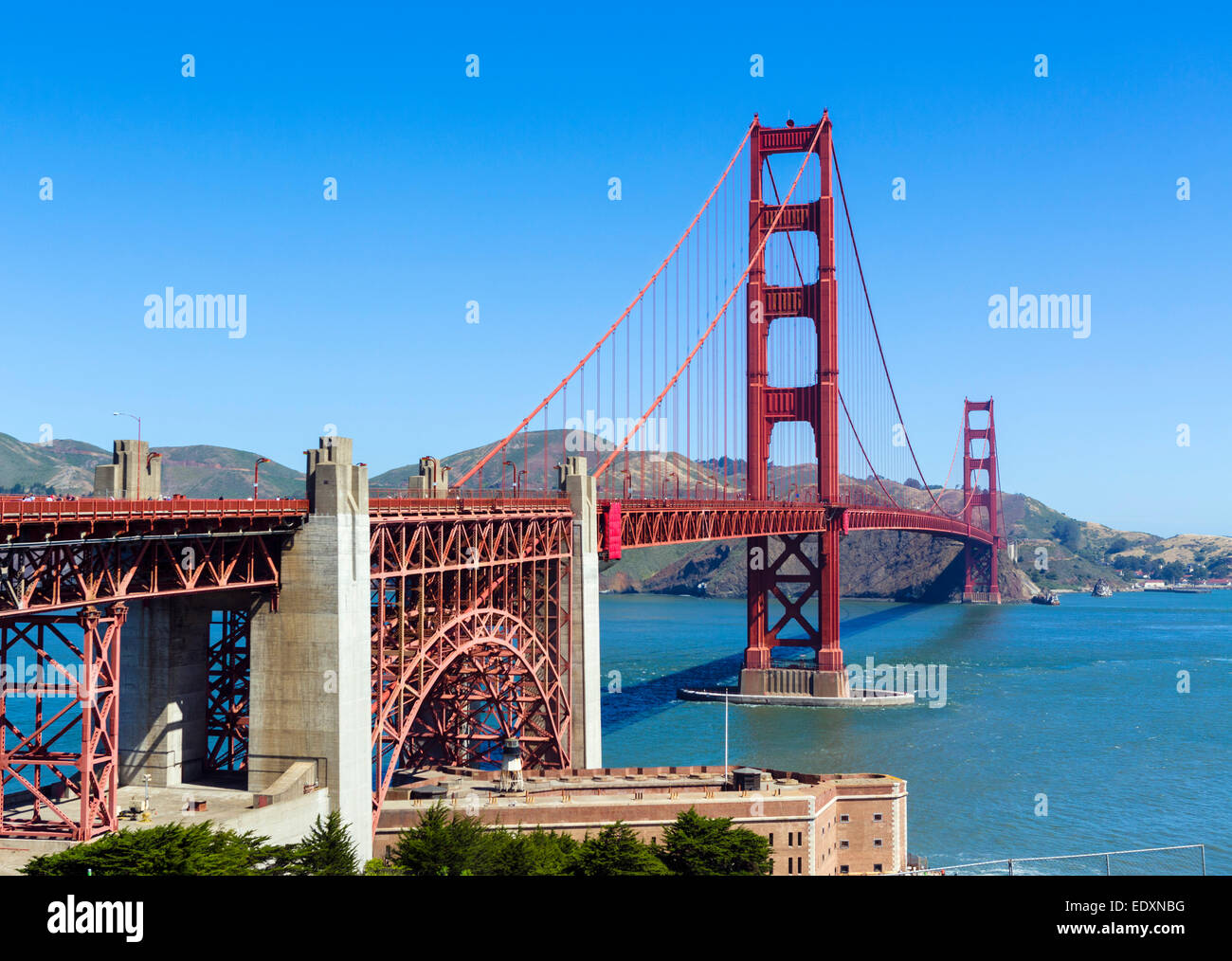 Golden Gate Bridge in Richtung Sausalito aus nr Golden Gate Bridge Pavillon, Presidio Park, San Francisco, Kalifornien, USA Stockfoto