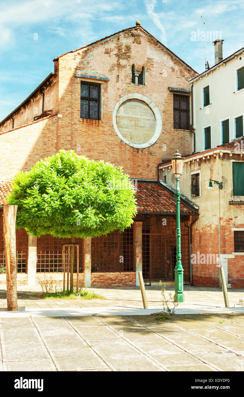 Kirche San Nicolo dei Mendicoli, Venedig Italien. Stockfoto