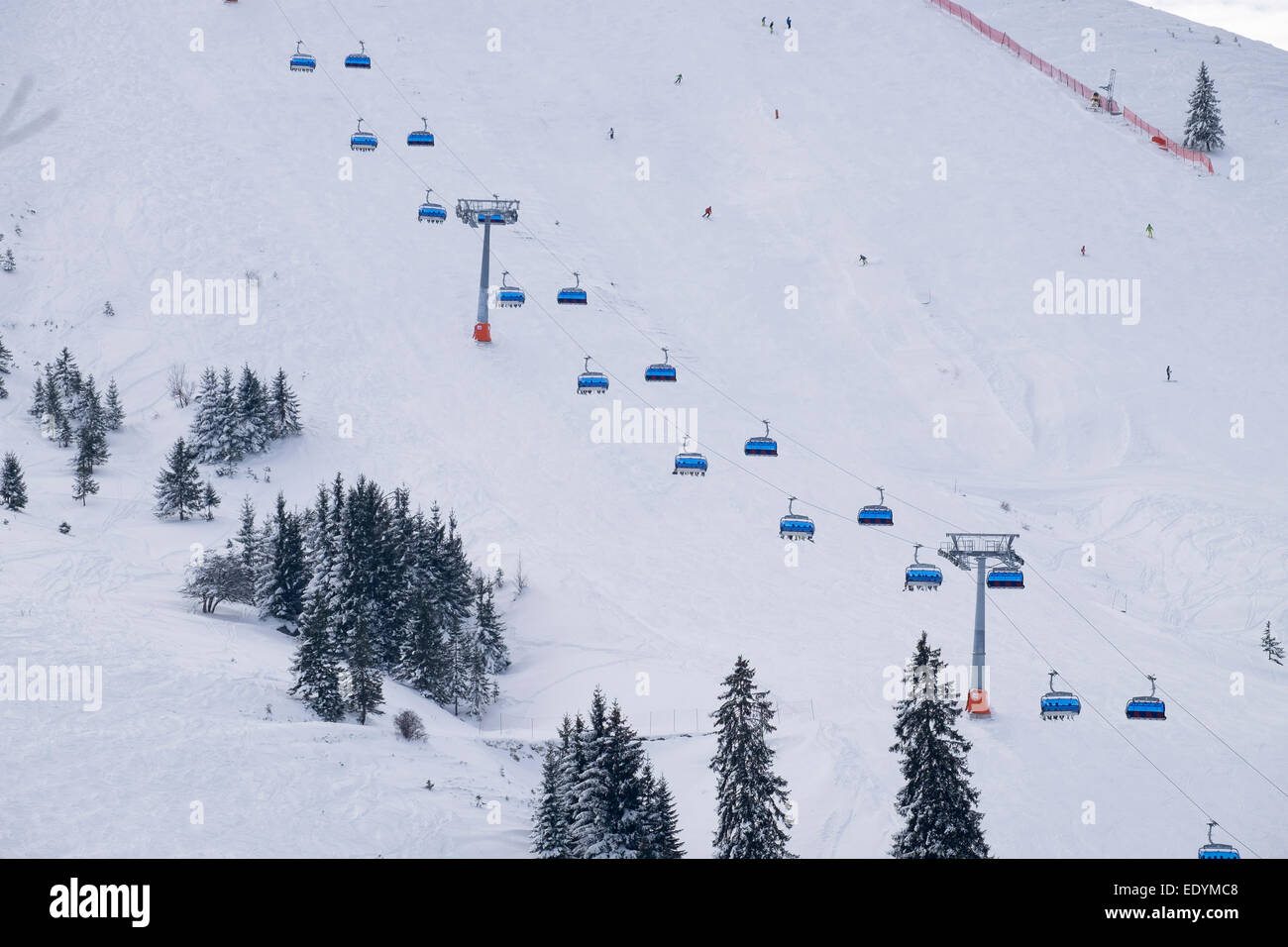 6-Sesselbahn im Sudelfeld Skigebiet, Mangfall Berge, Upper Bavaria, Bavaria, Germany Stockfoto