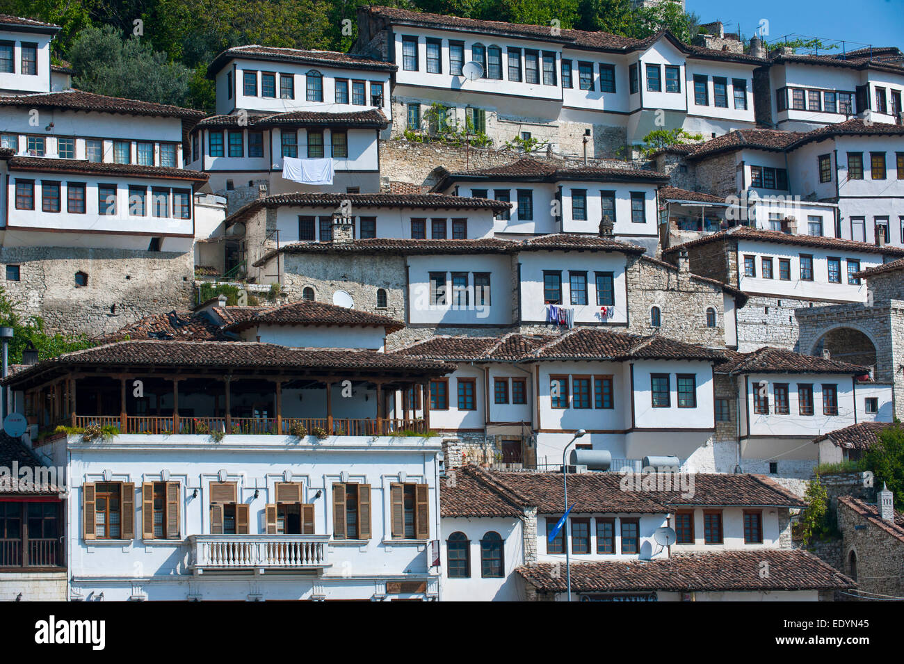 Traditionelle Häuser in der Mangalemviertel Quartal, UNESCO-Weltkulturerbe, Berat, Albanien Stockfoto