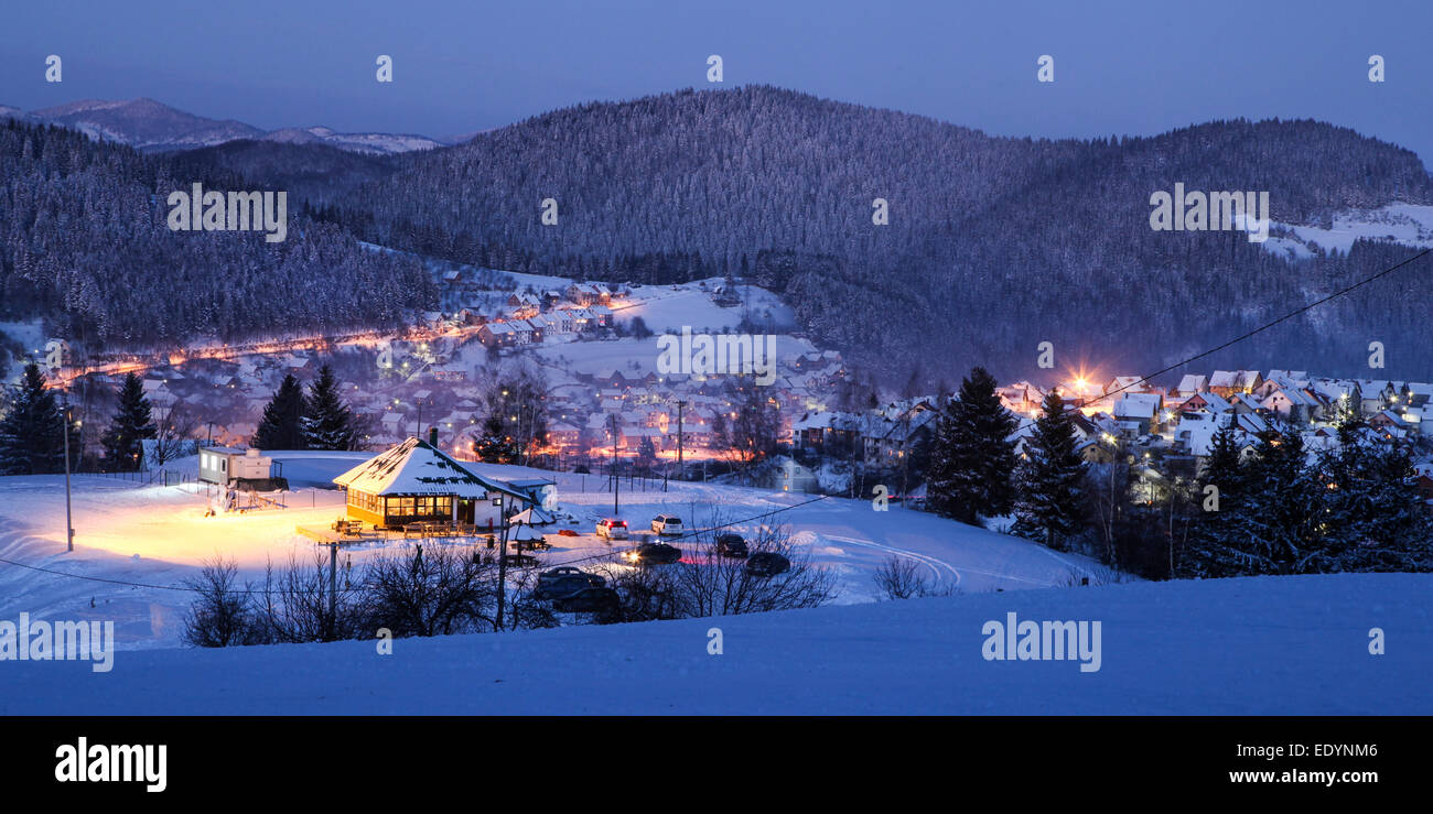 Panorama der Zlatar Skigebiet in der Nähe von Nova Varos, Serbien Stockfoto