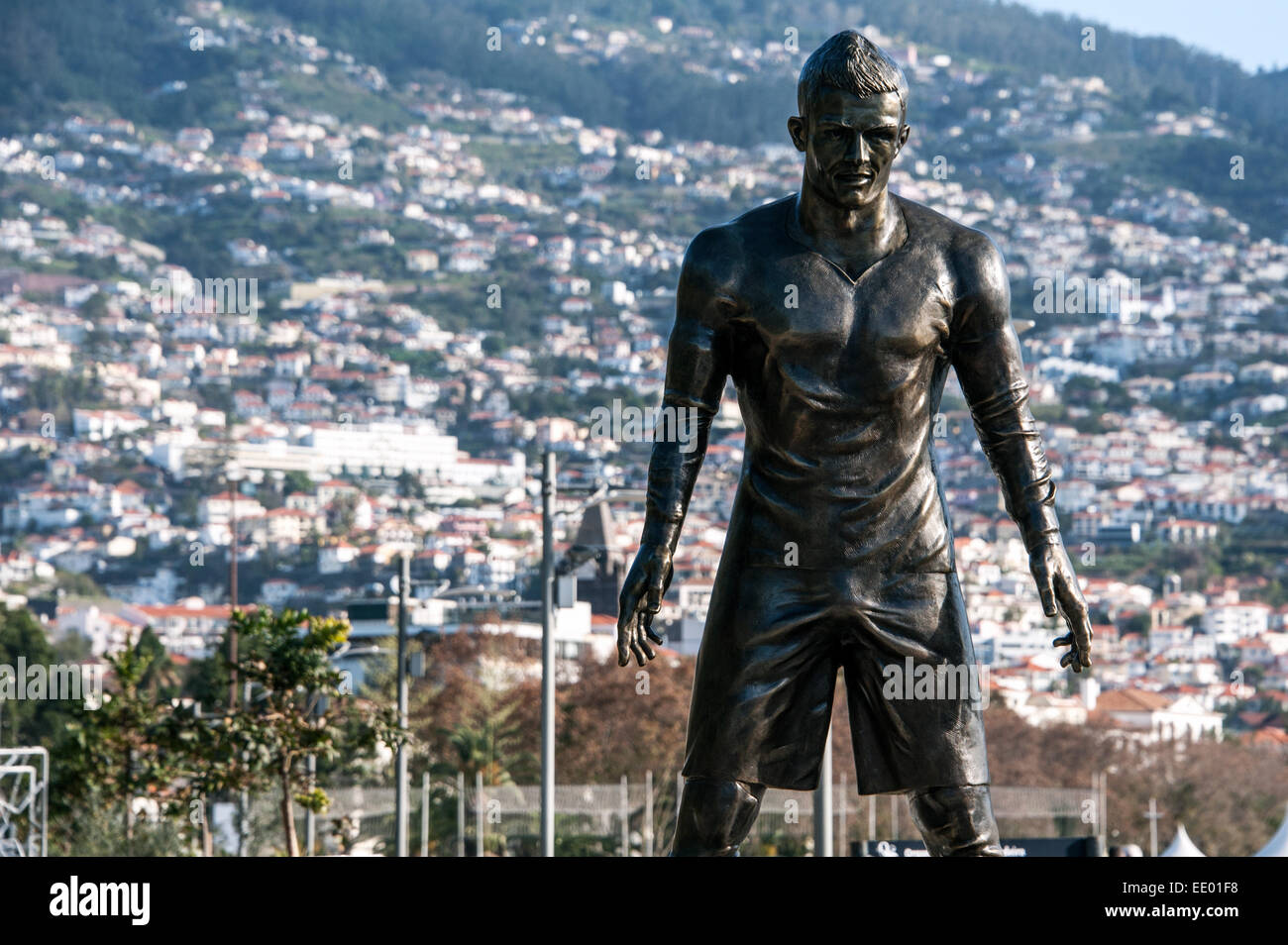 Statue von CR7 Cristiano Ronaldo (Real Madrid) im Hafen ...