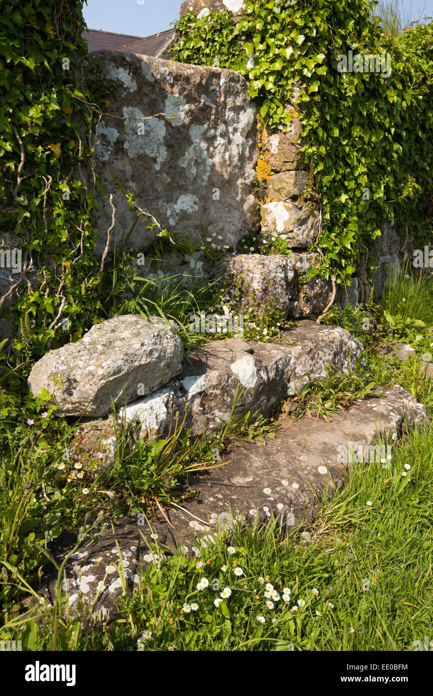 Großbritannien, Wales, Swansea, Gower, Penrice, St Andrew Church, Kirchhof-Stil Stockfoto