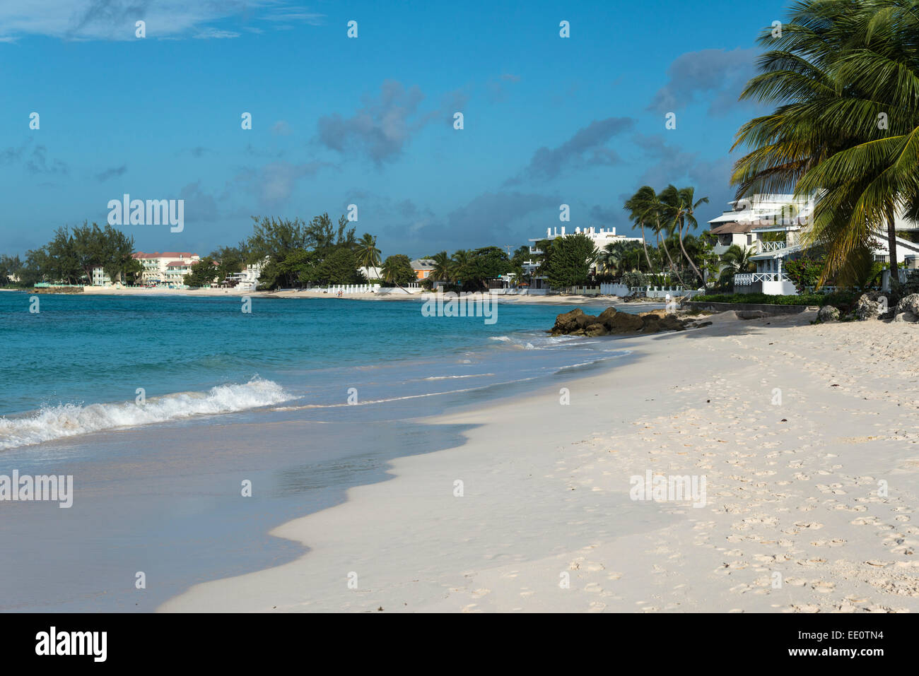 Worthing Beach an der Südküste der karibischen Insel Barbados in der Karibik. -REDAKTIONELLE NUTZUNG NUR Stockfoto