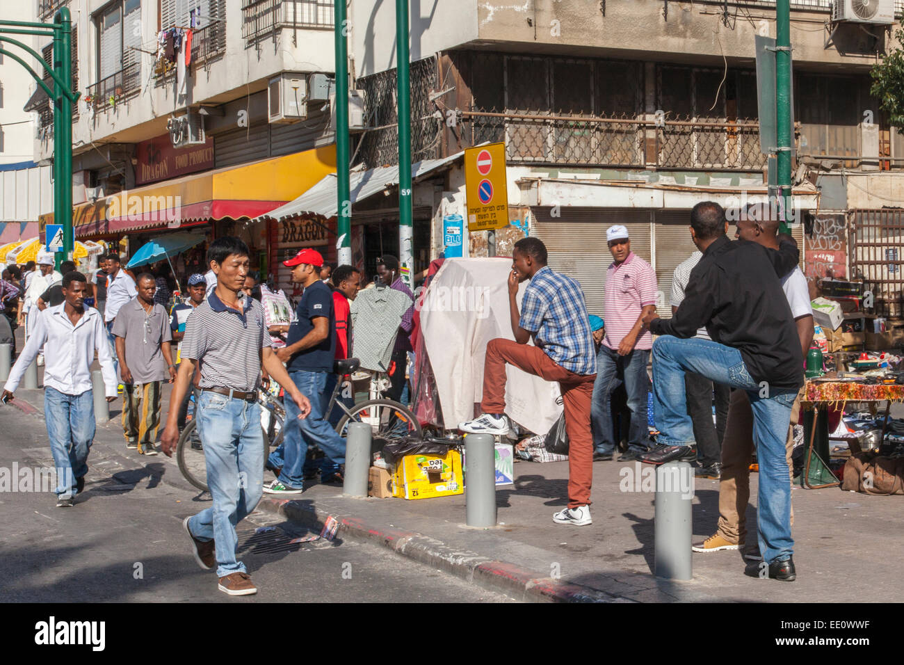 afrikanische Migranten in der Innenstadt von Tel Aviv, Israel Stockfoto