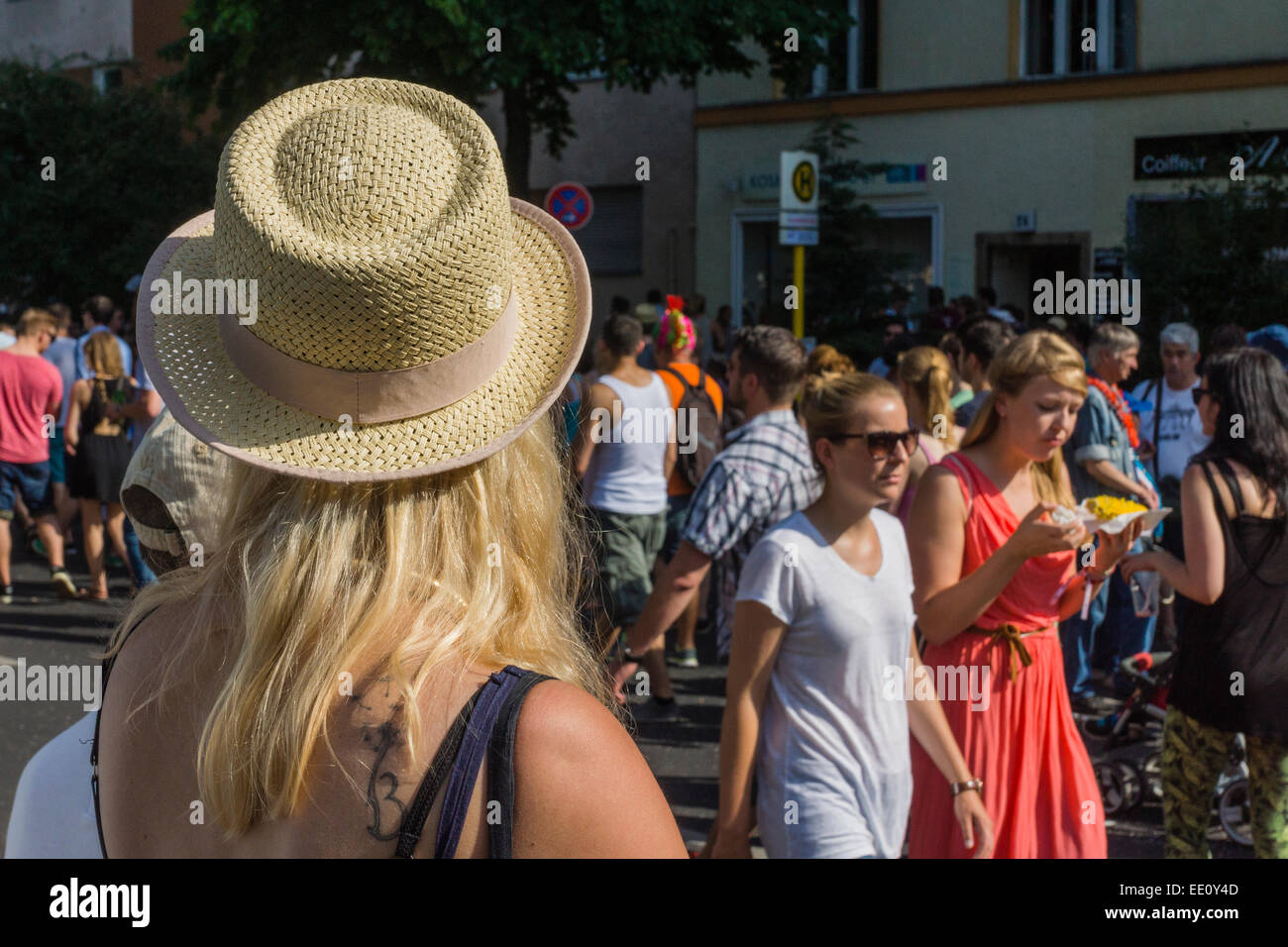 Jährliche Straßenparade "Karneval der Kulturen" durch Kreuzberg, Berlin, Deutschland Stockfoto