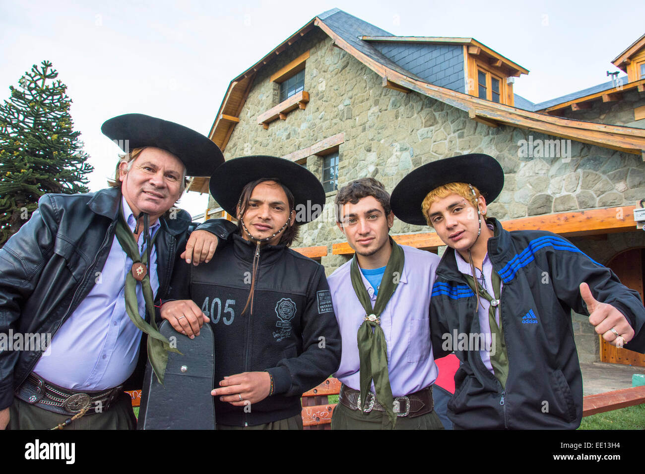 Traditionelle Gaucho-Tänzer Stockfoto