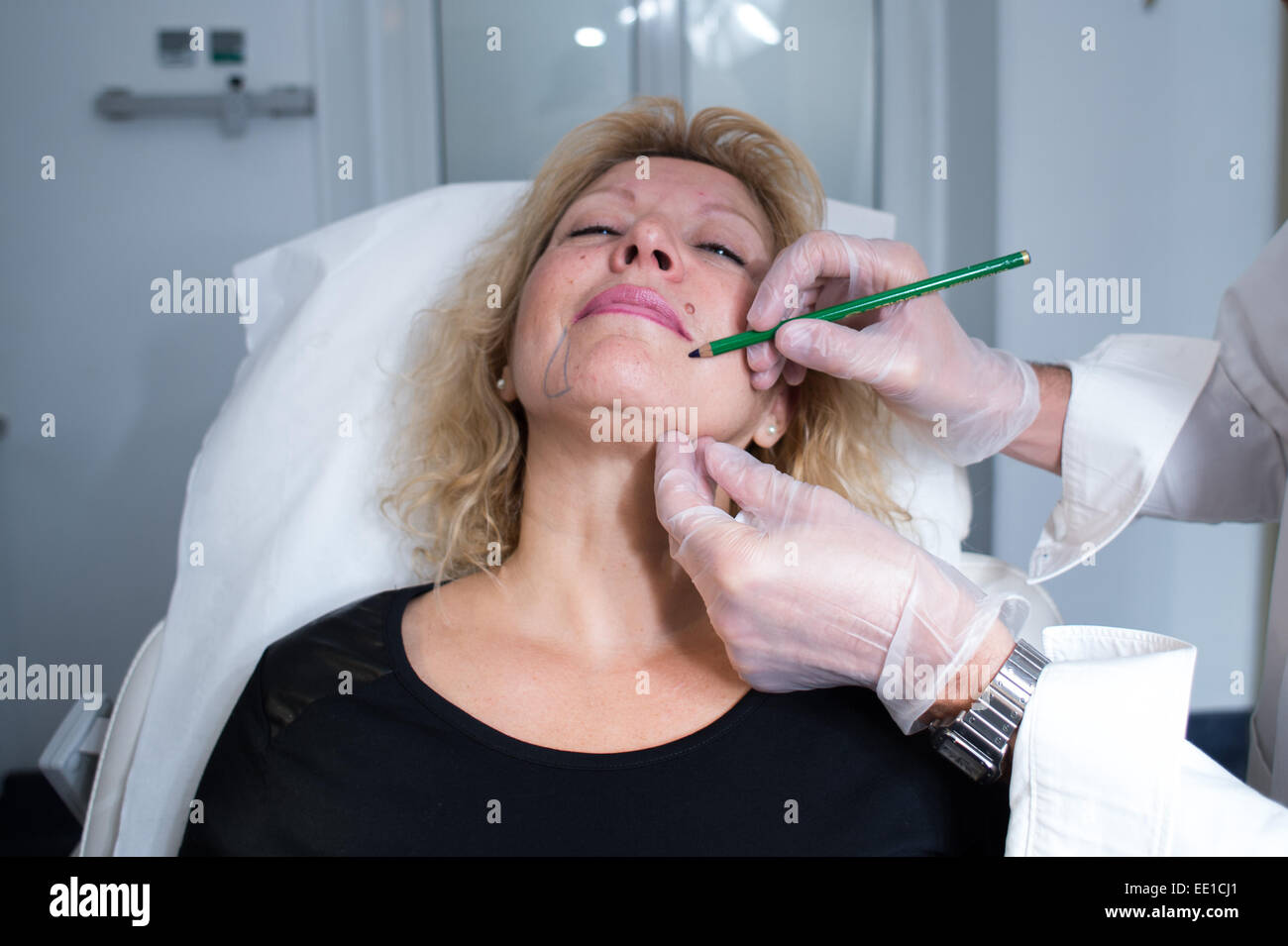 ÄSTHETISCHE MEDIZIN Stockfoto