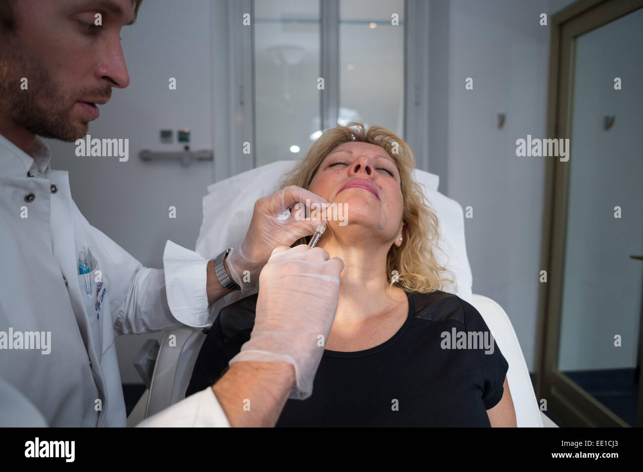 ÄSTHETISCHE MEDIZIN Stockfoto