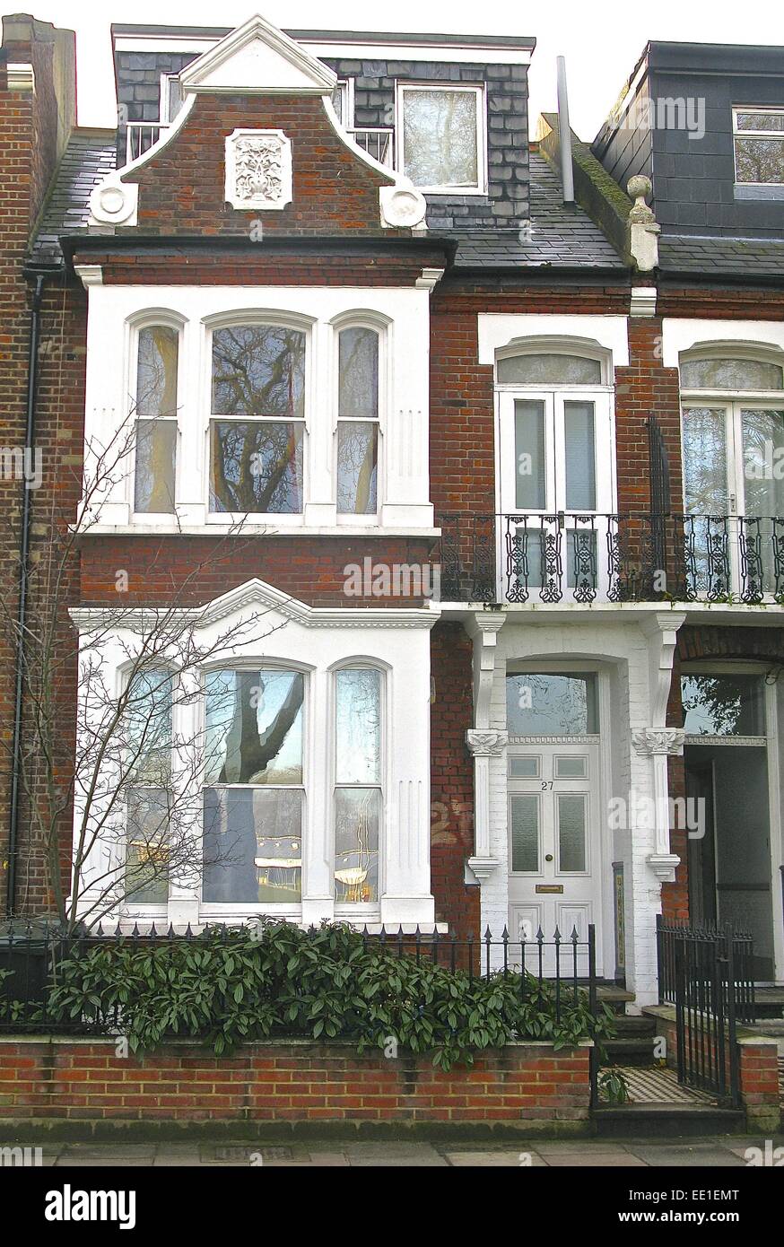 Einen Überblick über die edwardianischen Haus, früher bekannt als Elm Guest House, in der Nähe von Barnes im Südwesten Londons. Die Unterkunft liegt im Zentrum des Kindes Missbrauch Forderungen aus den 1980er Jahren.  Mitwirkende: Atmosphäre wo: London, Vereinigtes Königreich bei: 19. Dezember 2013 Stockfoto