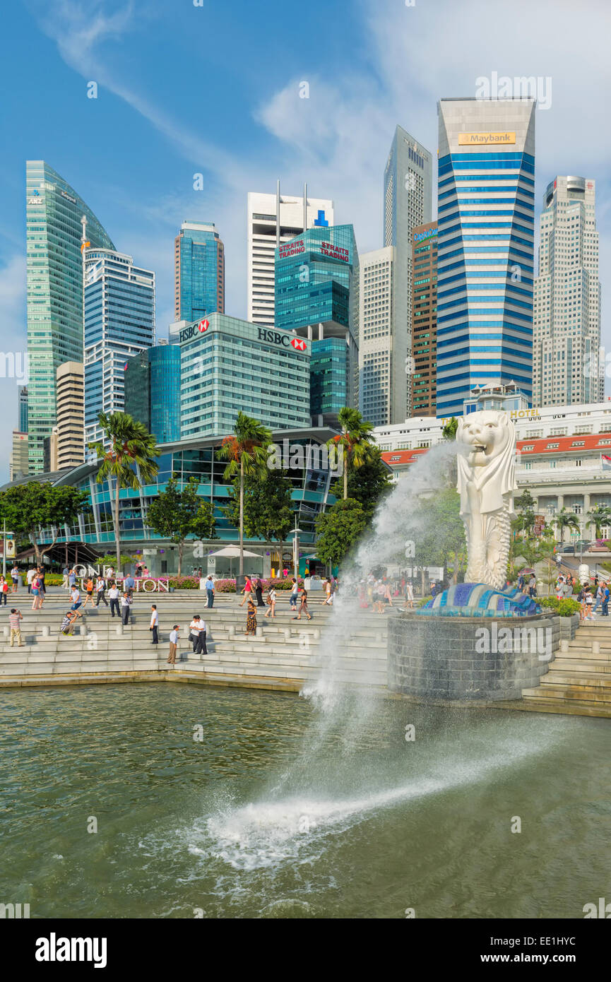 Der Merlion, das Wahrzeichen der Stadt und Skyline der Stadt, Singapur, Südostasien, Asien Stockfoto