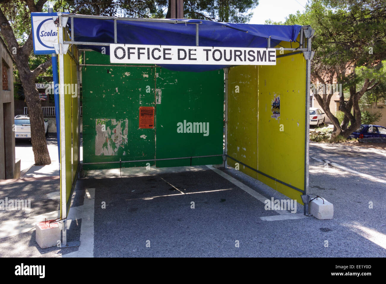 Leeres Büro de Trousime Kiosk in Bouches-du-Rhône, PACA, La Couronne, Frankreich Stockfoto