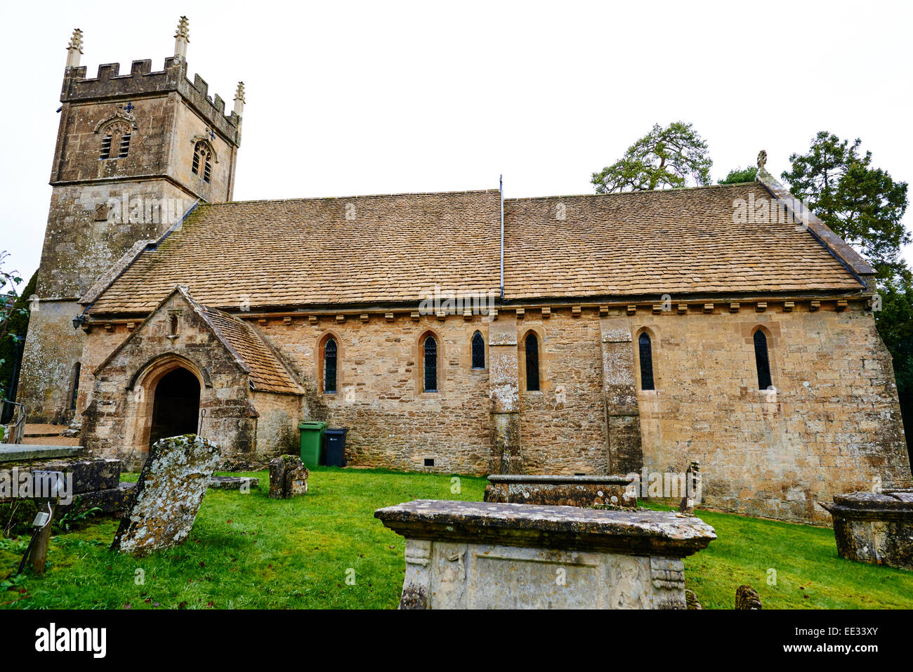 St. Marien-ein 12. Jahrhundert Norman Kirche auf dem Gelände des Cowley Manor Gloucestershire UK Stockfoto