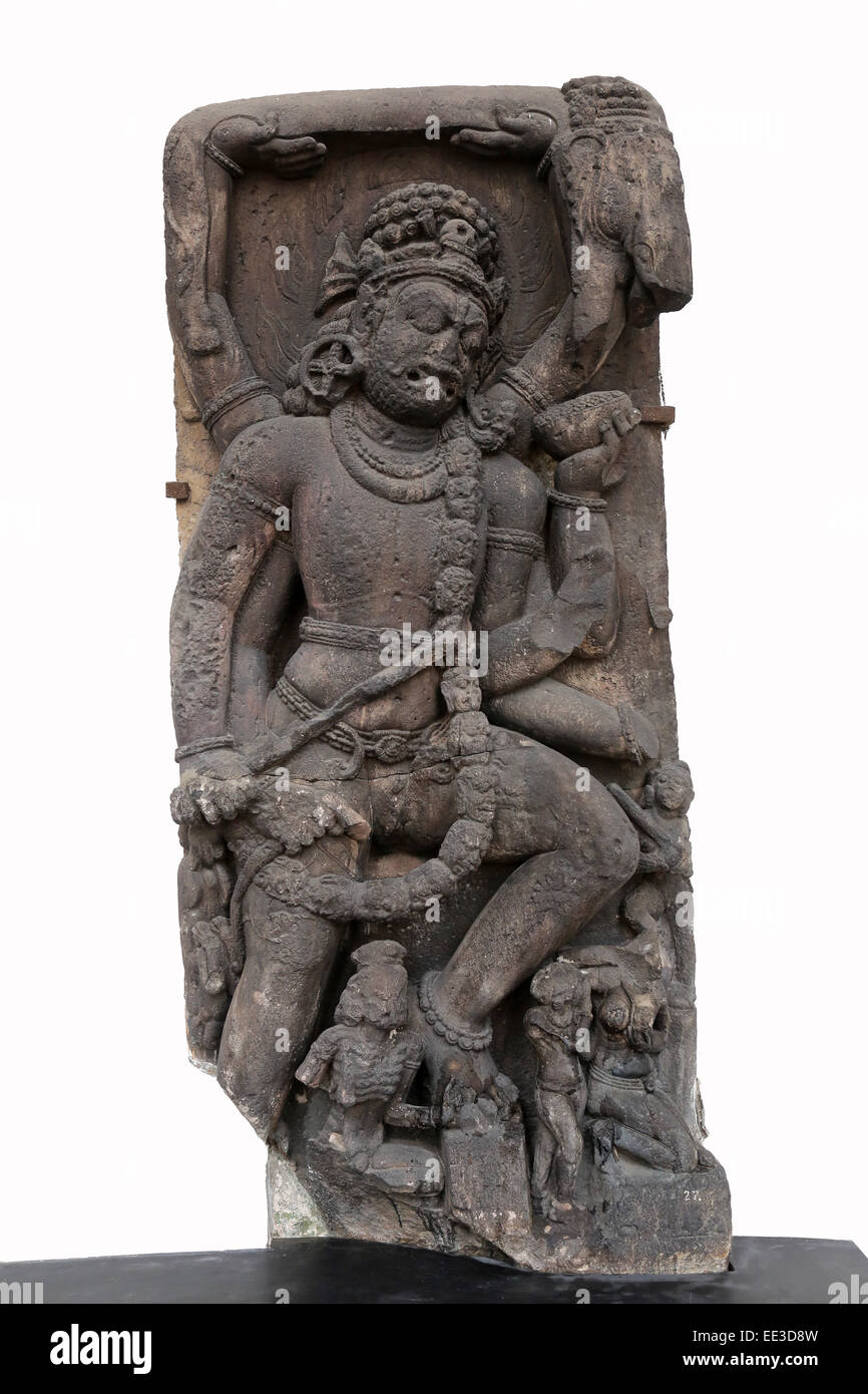 Gajasurasamhara Murti von Siva, vom 10. Jahrhundert fand in Khondalit, Puri, Circuit House, Odisha Stockfoto