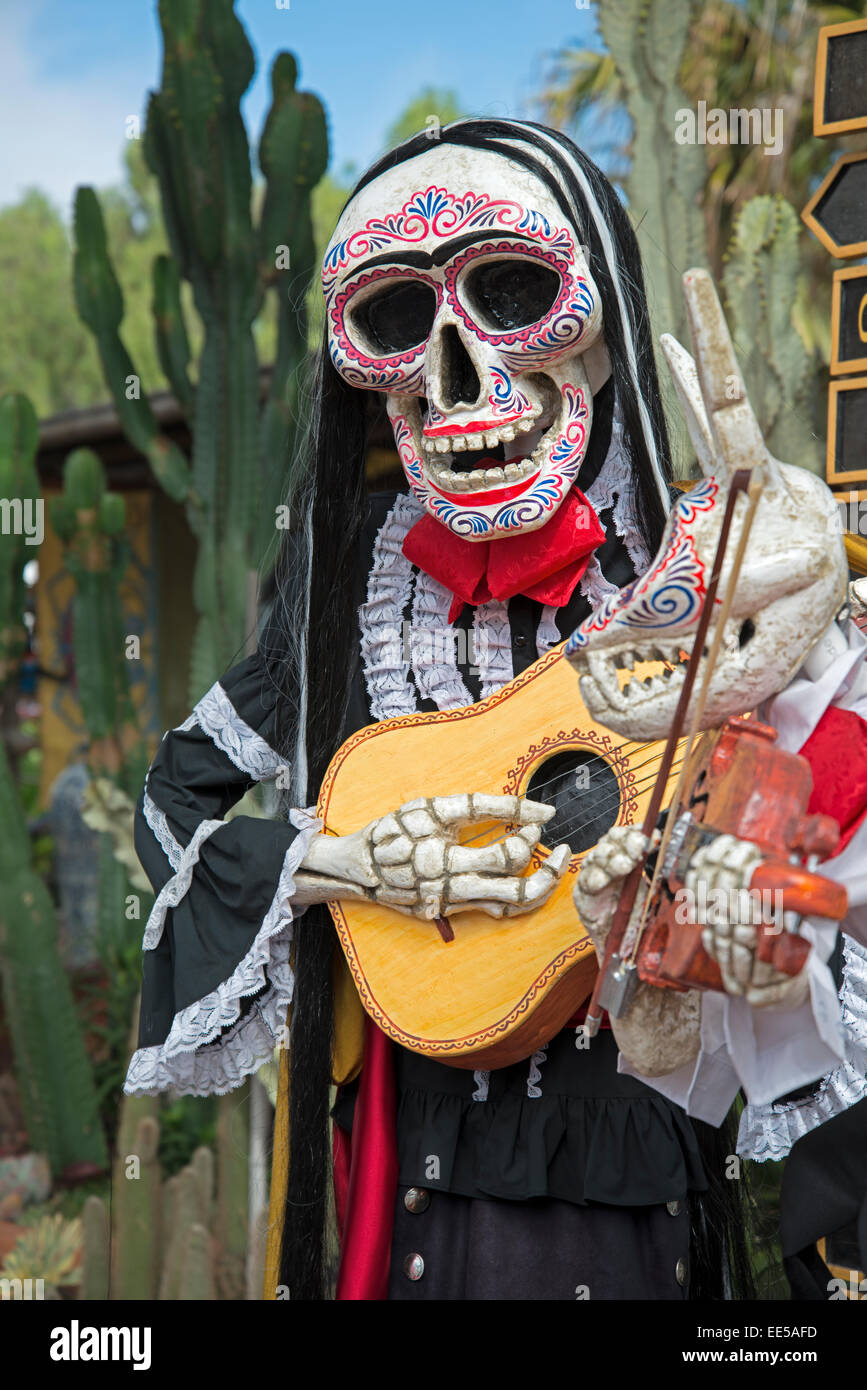 Skelett, Gitarre, Dia de Los Muertos, Tag der Toten, Old Town San Diego, Kalifornien USA Stockfoto