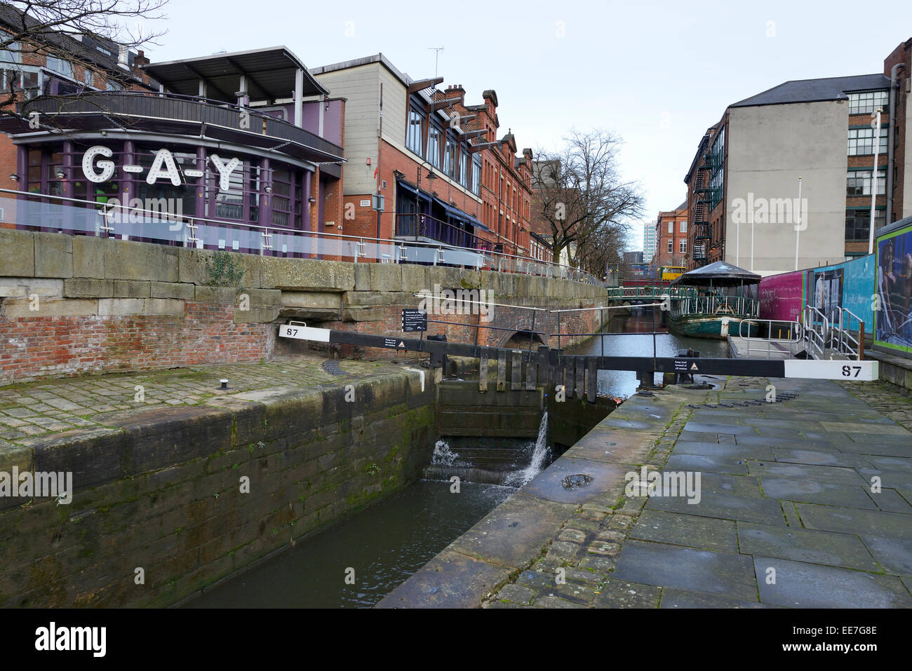 Rochdale Kanal verläuft neben Canal Street in Manchester durch das Gay Village. Eine Flut von 61 Todesfälle in 3 Jahren führen, sus Stockfoto