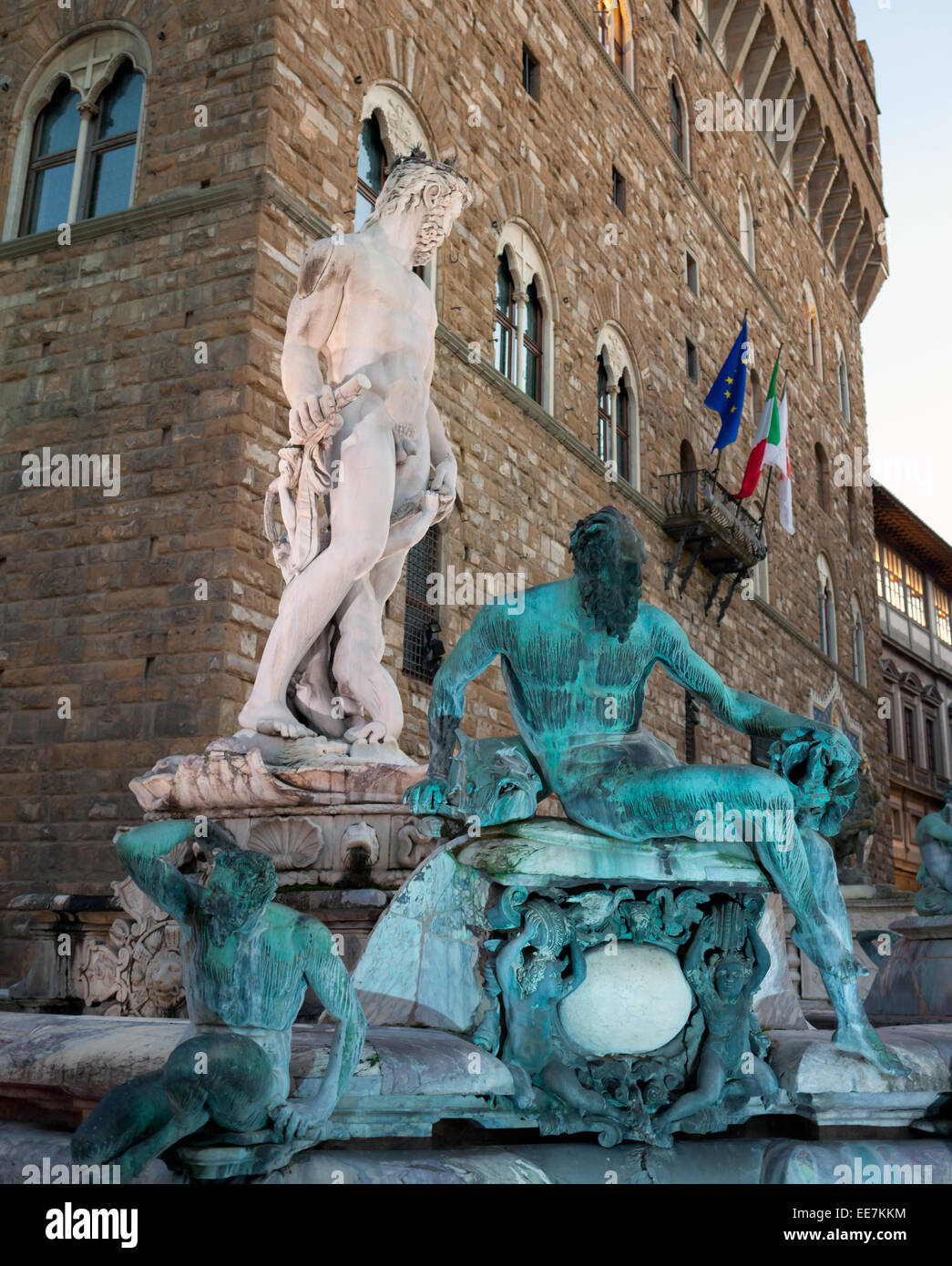 Der Neptun-Brunnen in der Nähe von Palazzo Vecchio auf der Piazza della Signoria in Florenz, Italien Stockfoto