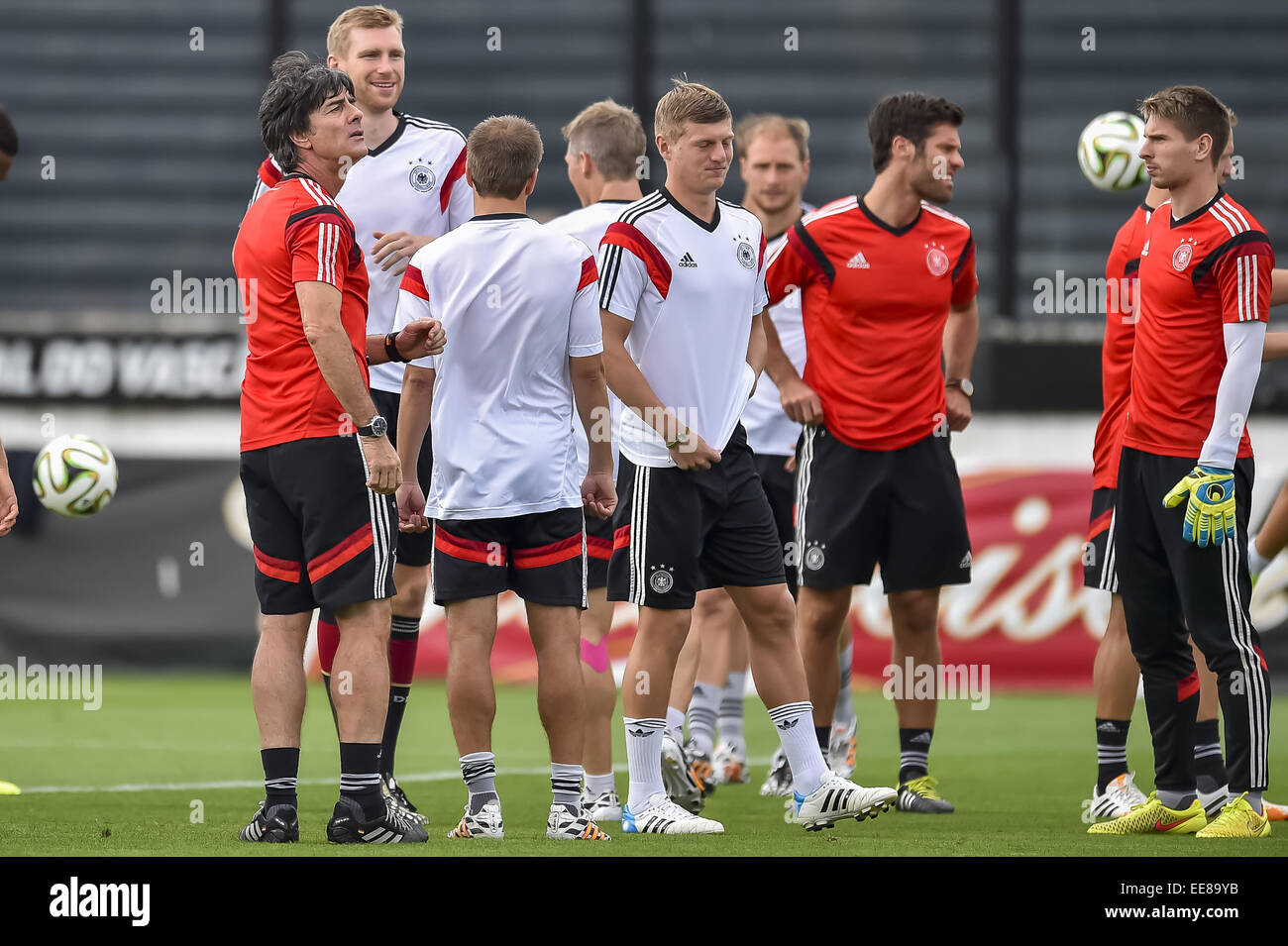 2014 FIFA World Cup - Deutsche Fußball-Nationalmannschaft Trainingseinheit statt im Estádio Jornalista Mário Filho (Estádio Maracanã) vor dem Endspiel gegen Argentinien Featuring: Atmosphäre wo: Rio De Janeiro, Brasilien: 12. Juli 2014 Stockfoto