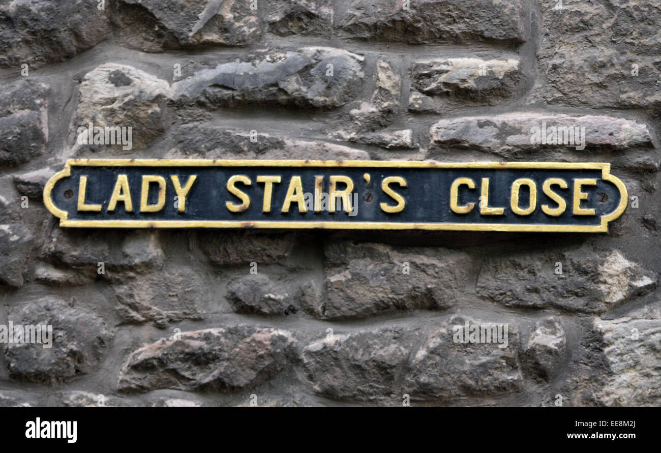 Das Straßenschild von Lady Stair Close in Edinburgh, Schottland Stockfoto